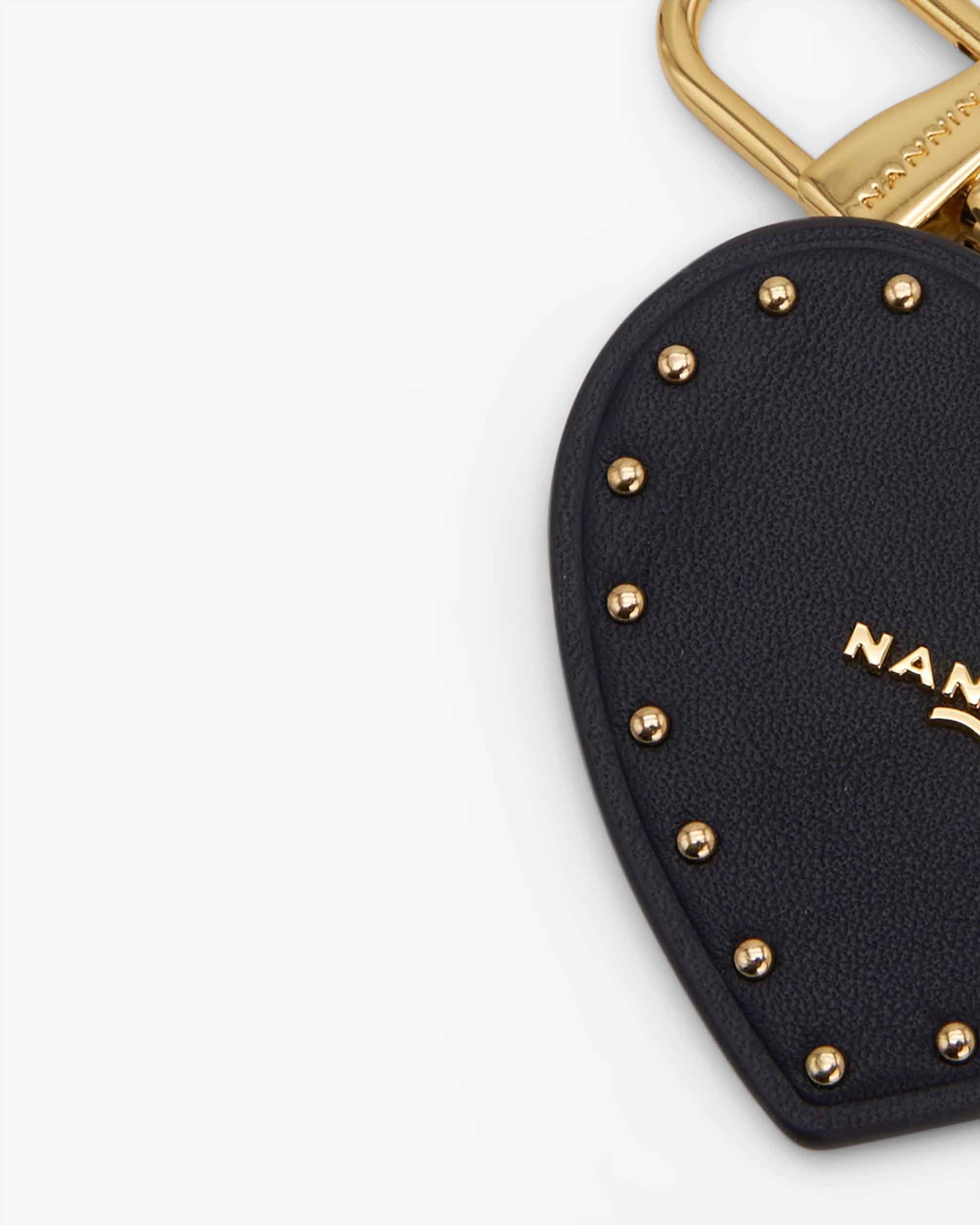 00003_127_2|f5a50cb4b8973e4fdda16c1643af85b0