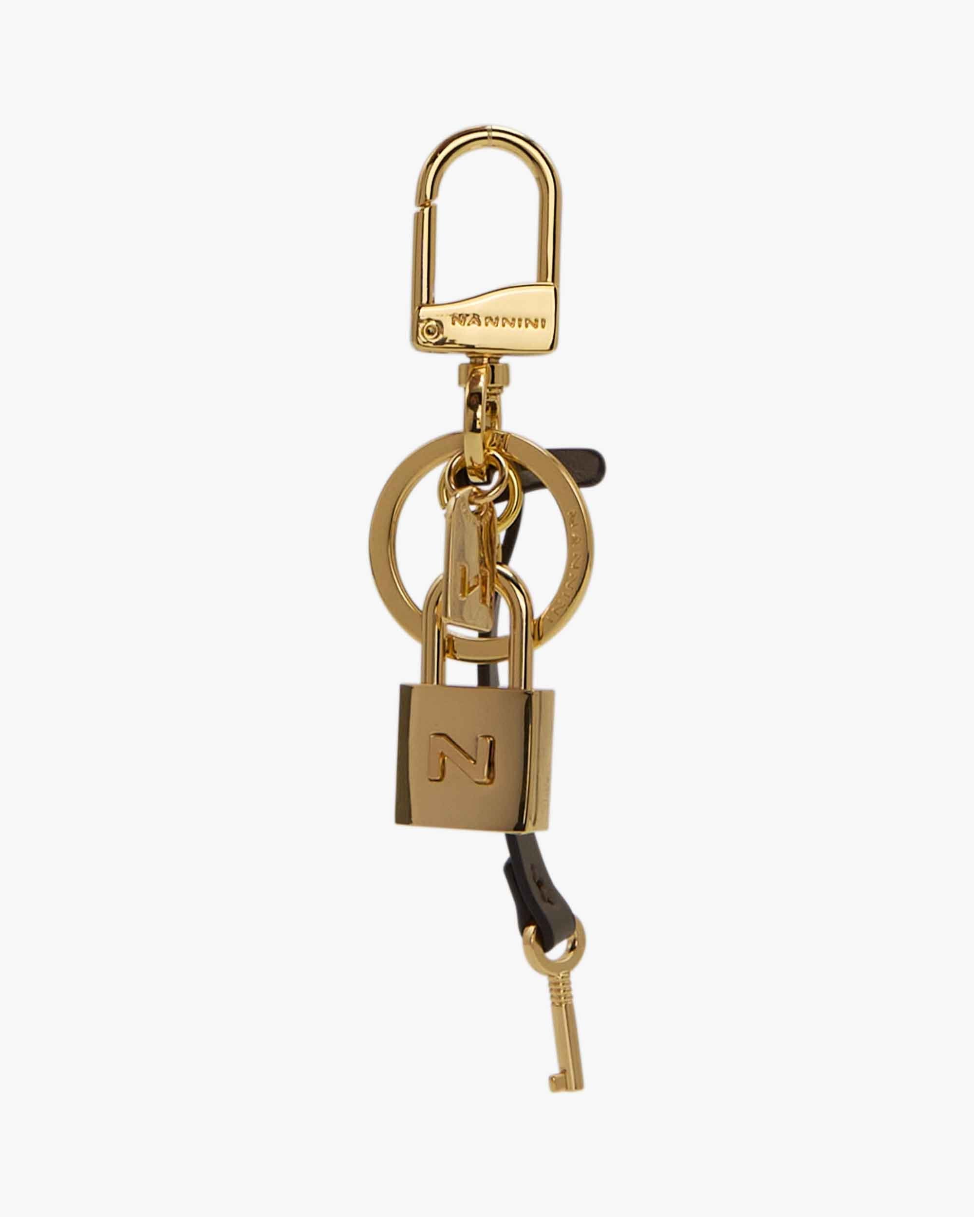 00004_132|863ce4bc2a510f8ae0c8cfd01382517f