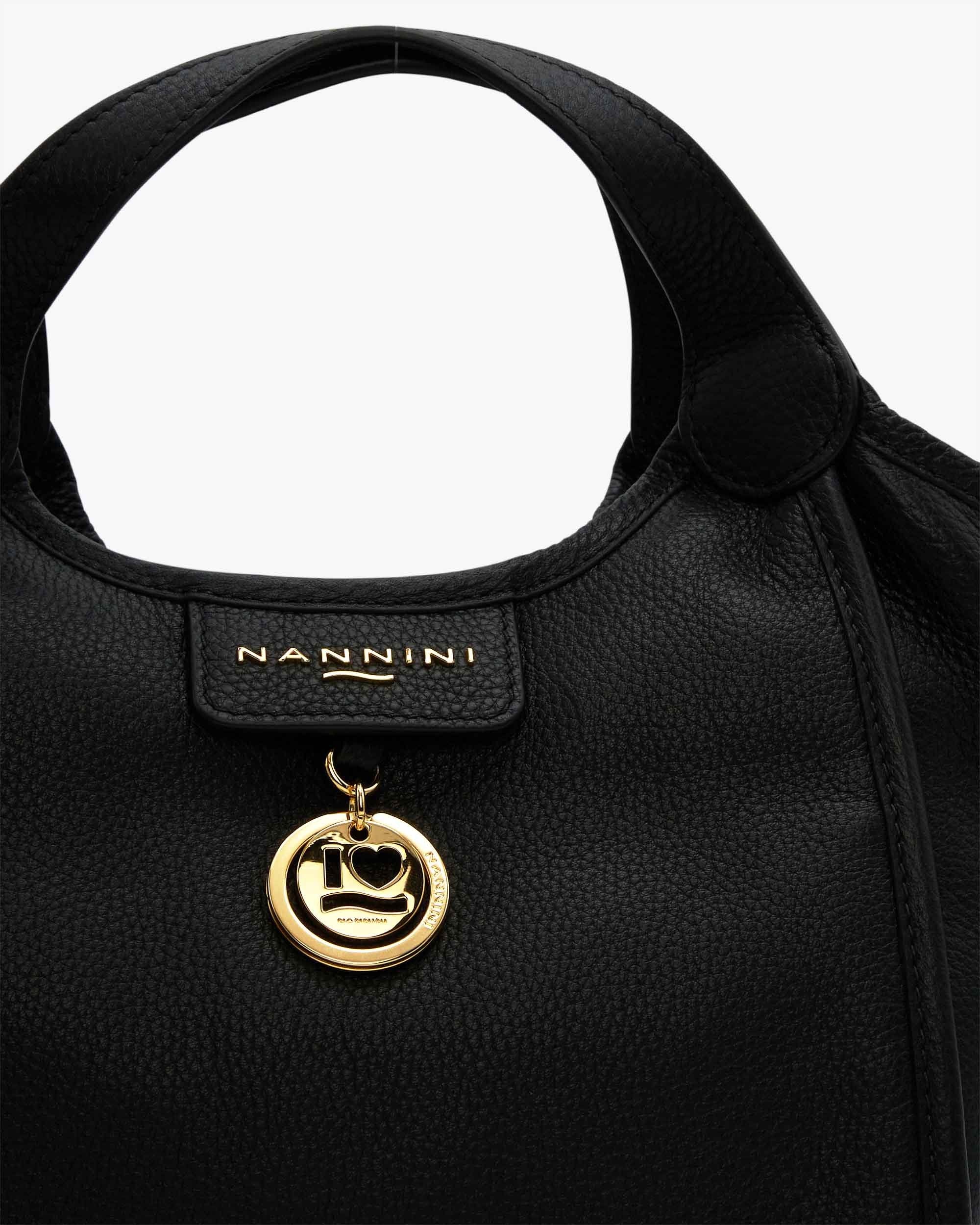 00013_24_4|e3c1c7eded144b382e0b7c1ba394c281