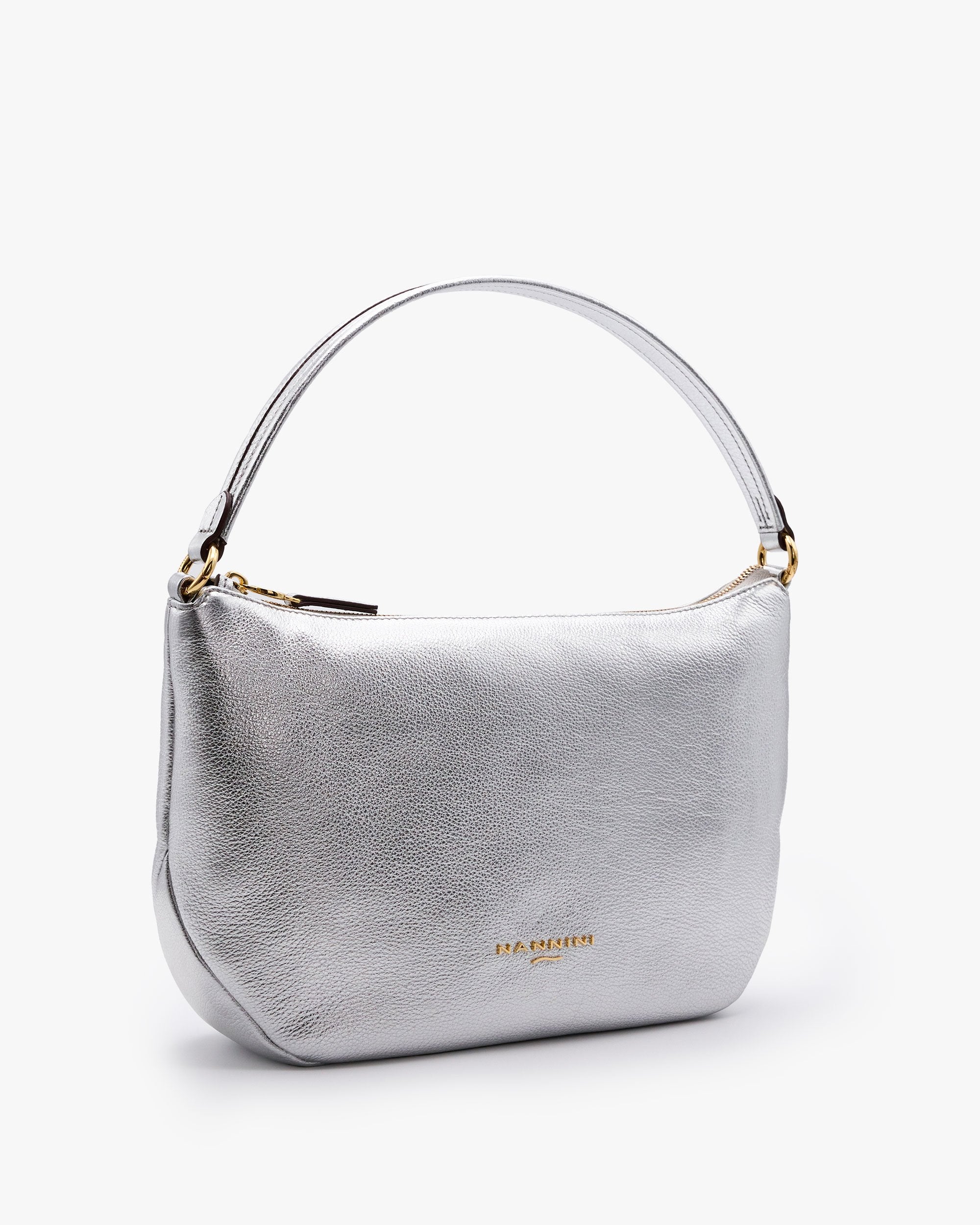 00025_4_3|81740e6e5301017e91f18397601aa7dc