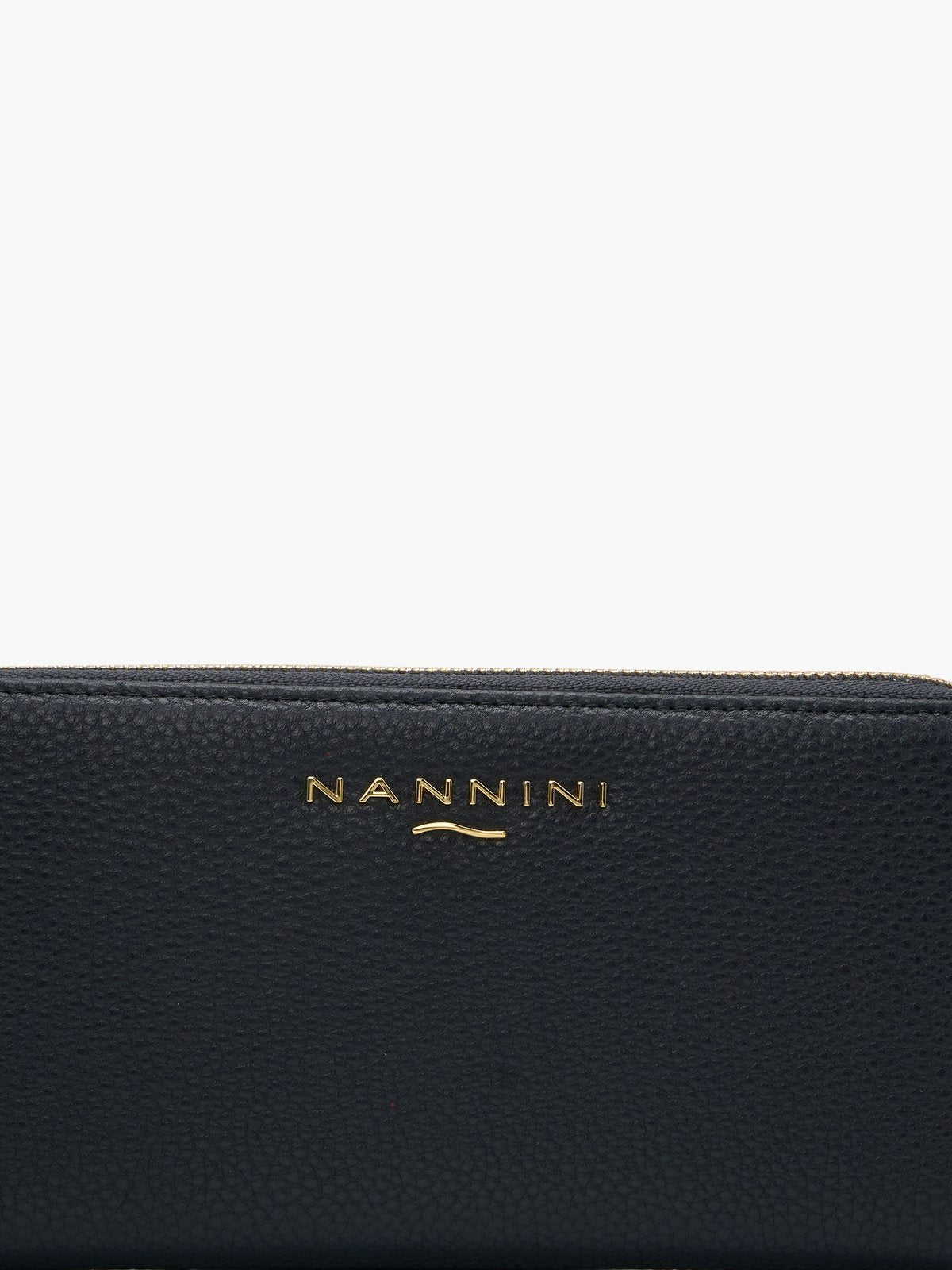 00031_127_4|8a4ec78e184e6bcf0e77b5ec1b89f4c6