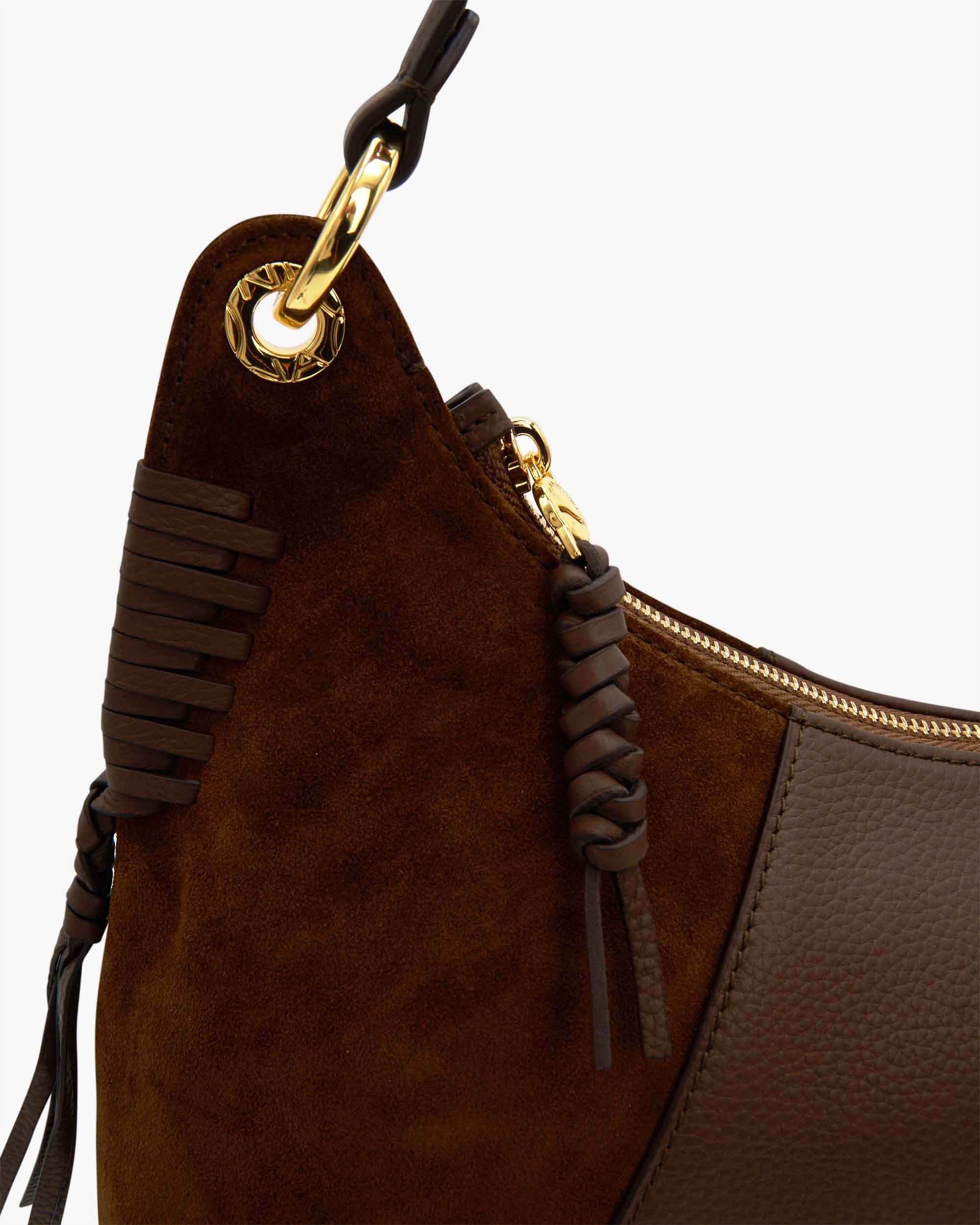 00048_271_4|e5c6418d852f13946e373d384dfb5e3a