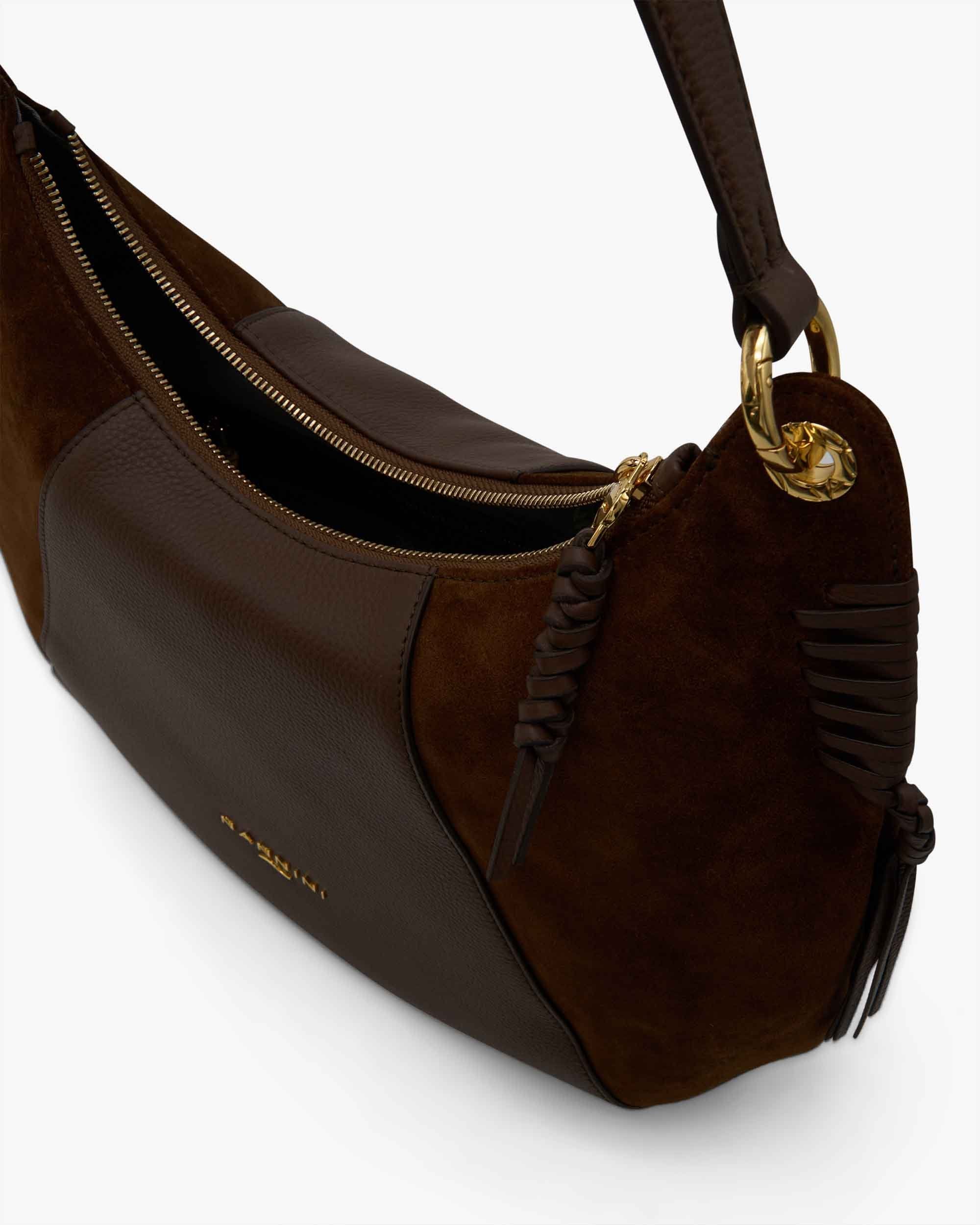 00048_271_5|390328b84cb5b48c2a3334461a1a23ca