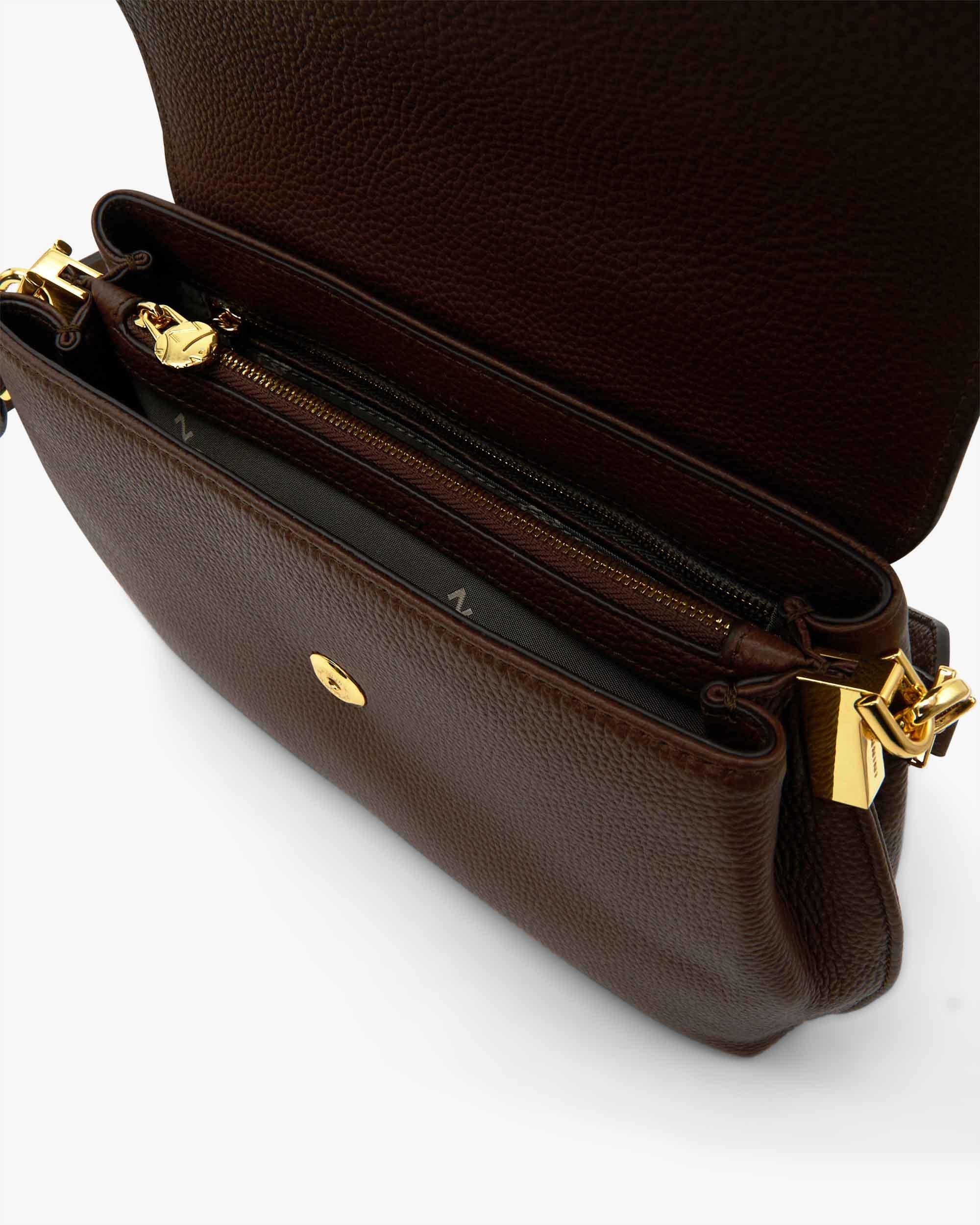 00060_99_5|f0b2c290a7103e93650af61c78f5276f