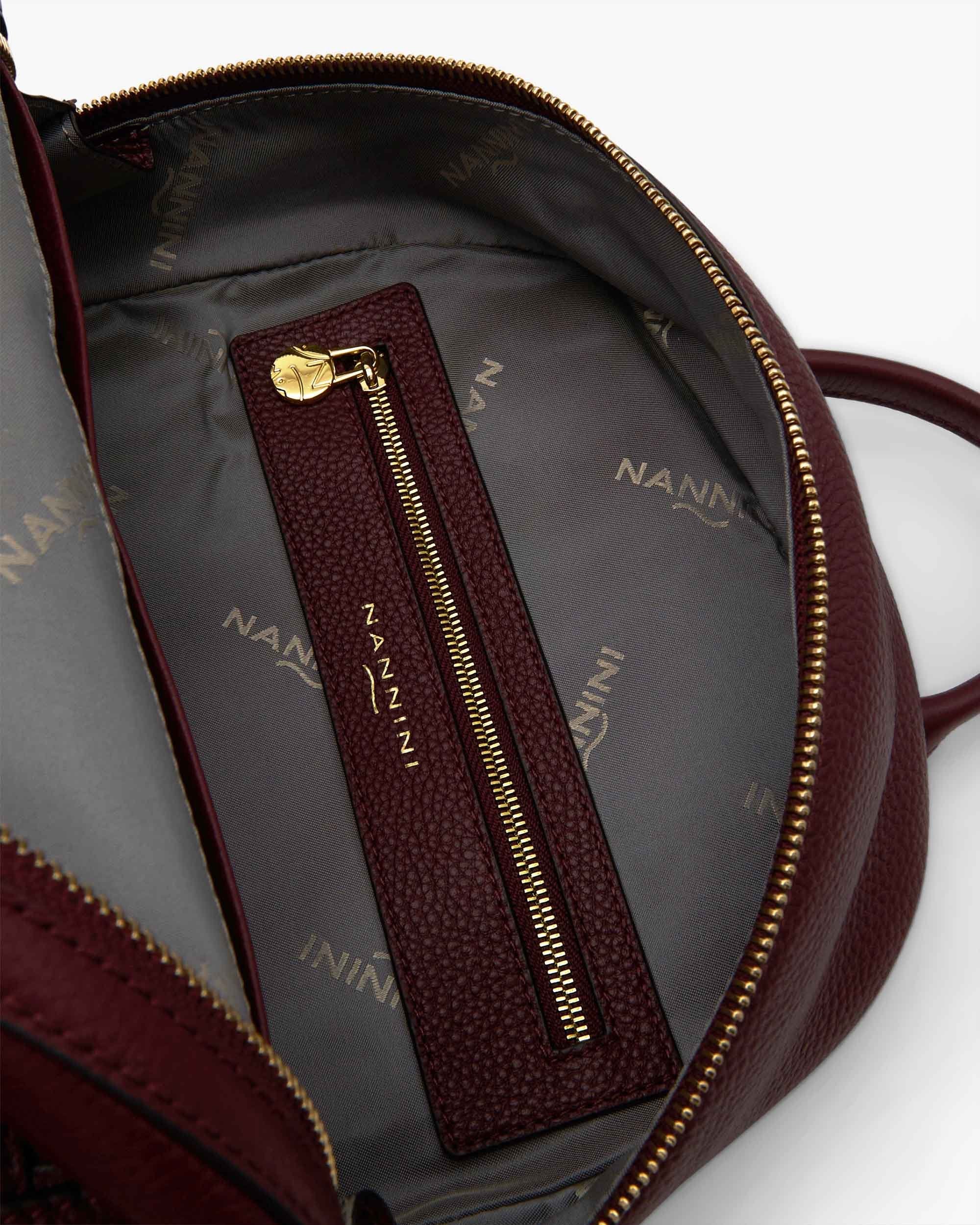 00063_264_5|e770ae79372f4483b60bdcd5f2fbee89