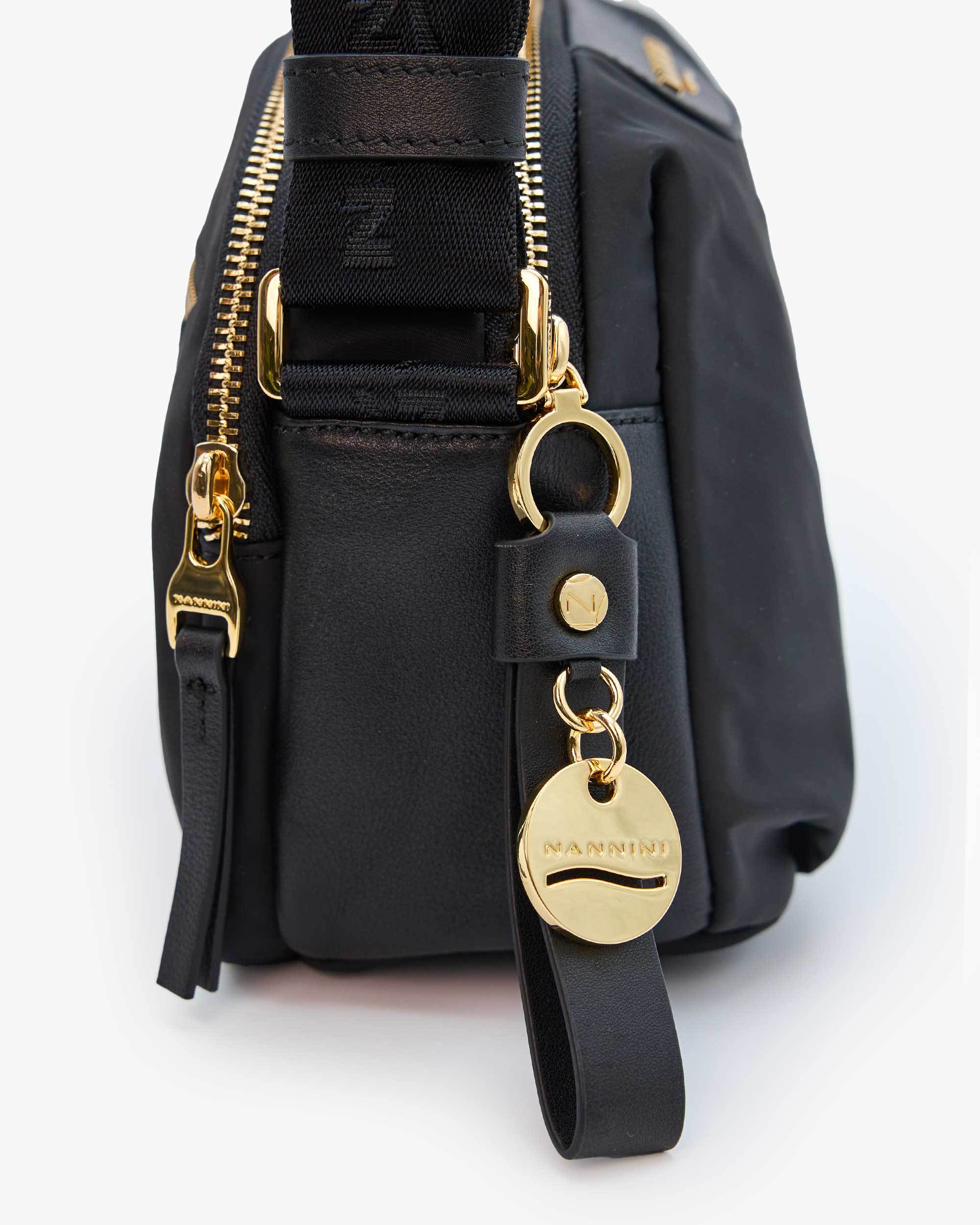 00083_24_4|23e4439f49c35ed289c0012ed4f050bc