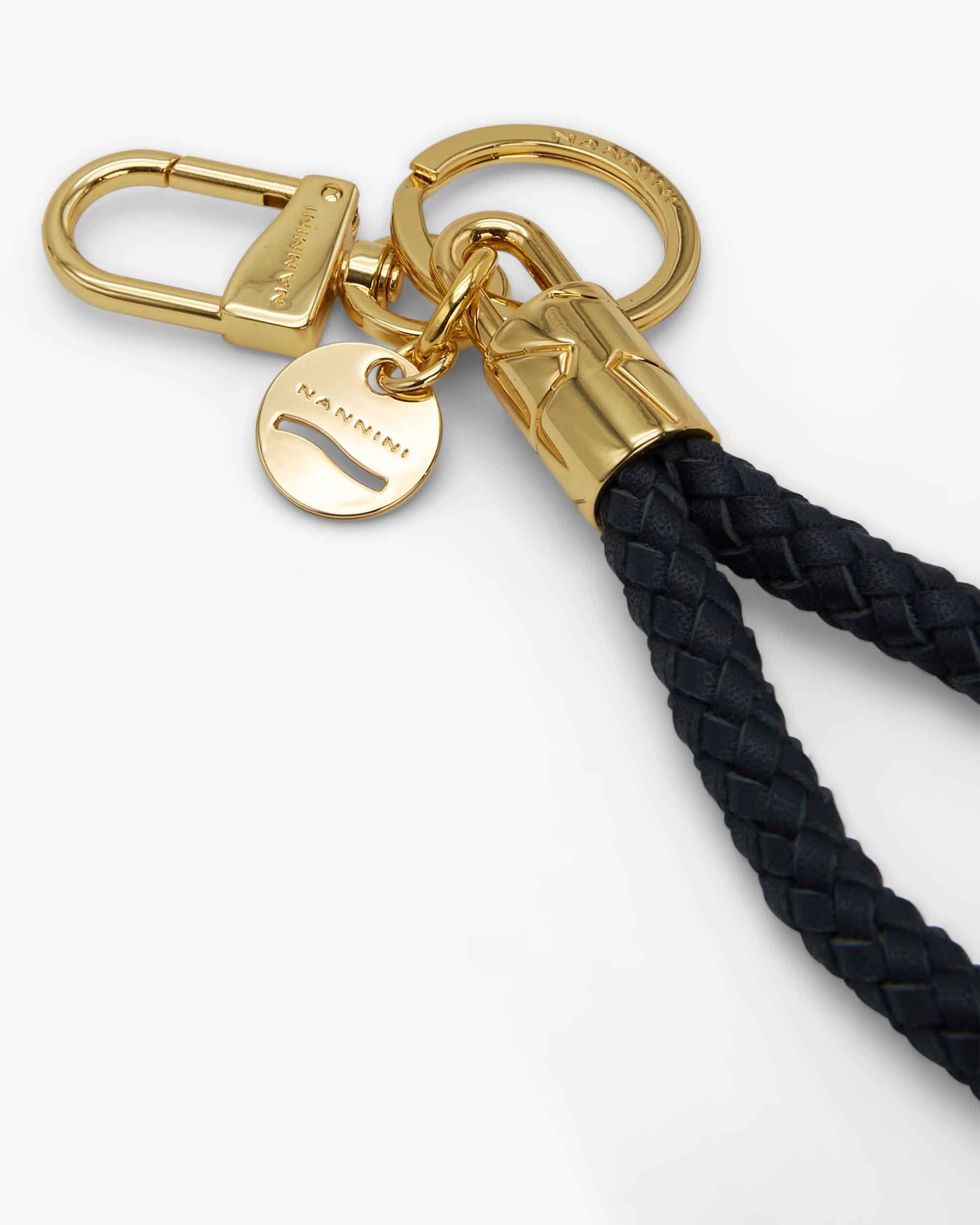 00102_127_2|57504486025a4c3aa8a338f6d496c3f3