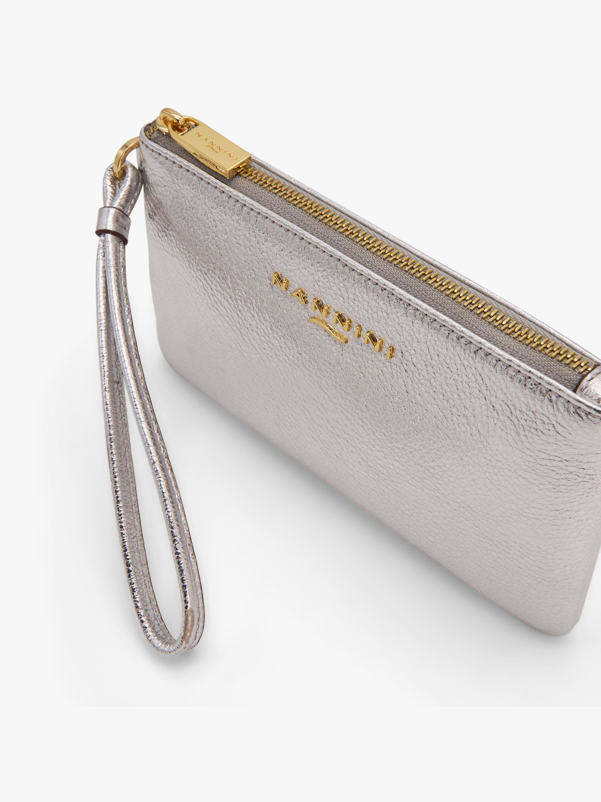 00105_4_4|49295988387b592b1aaa43f6e4dedda3