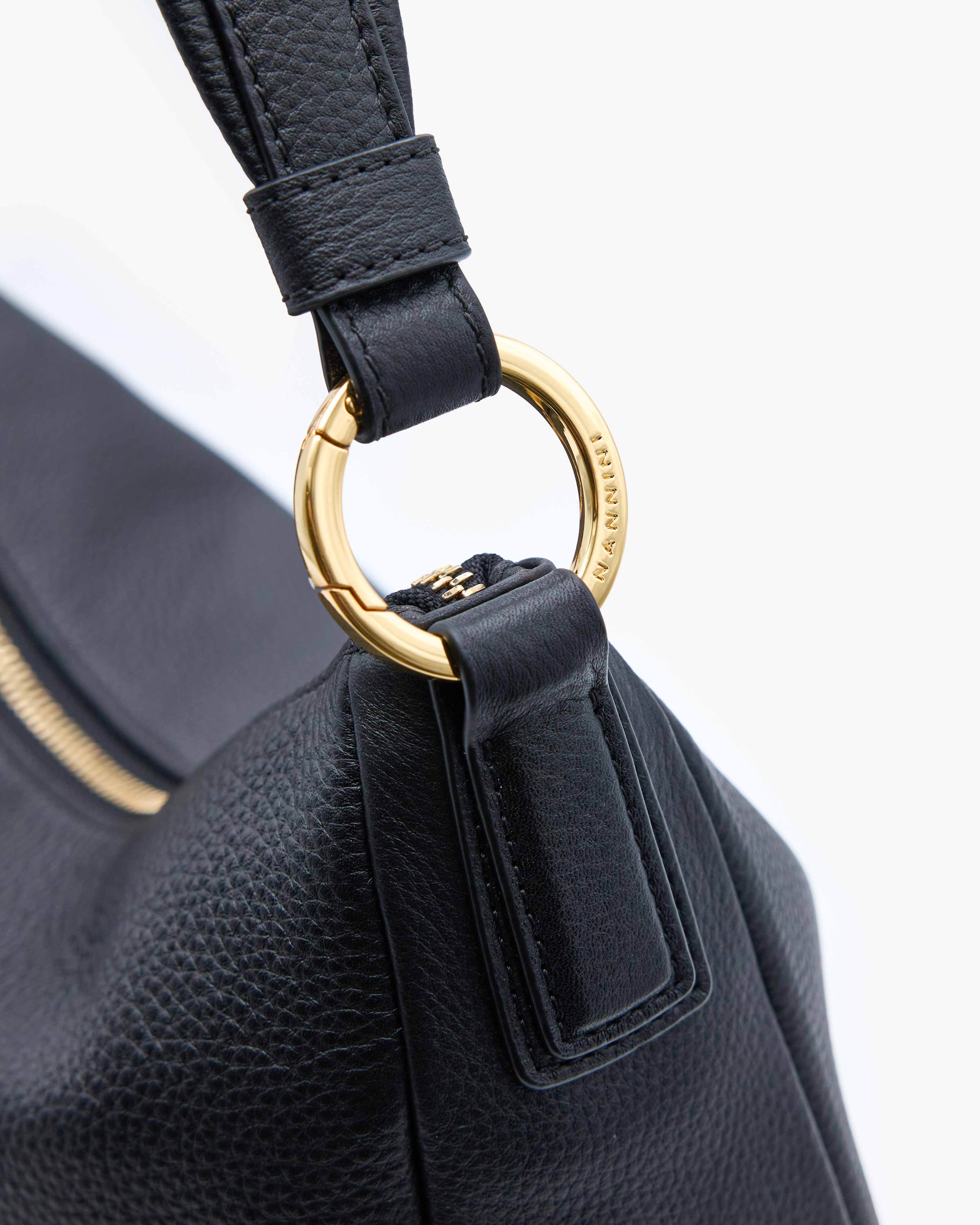 00107_24_2|93bdf0cd833328e7eac23fc6e7185a41