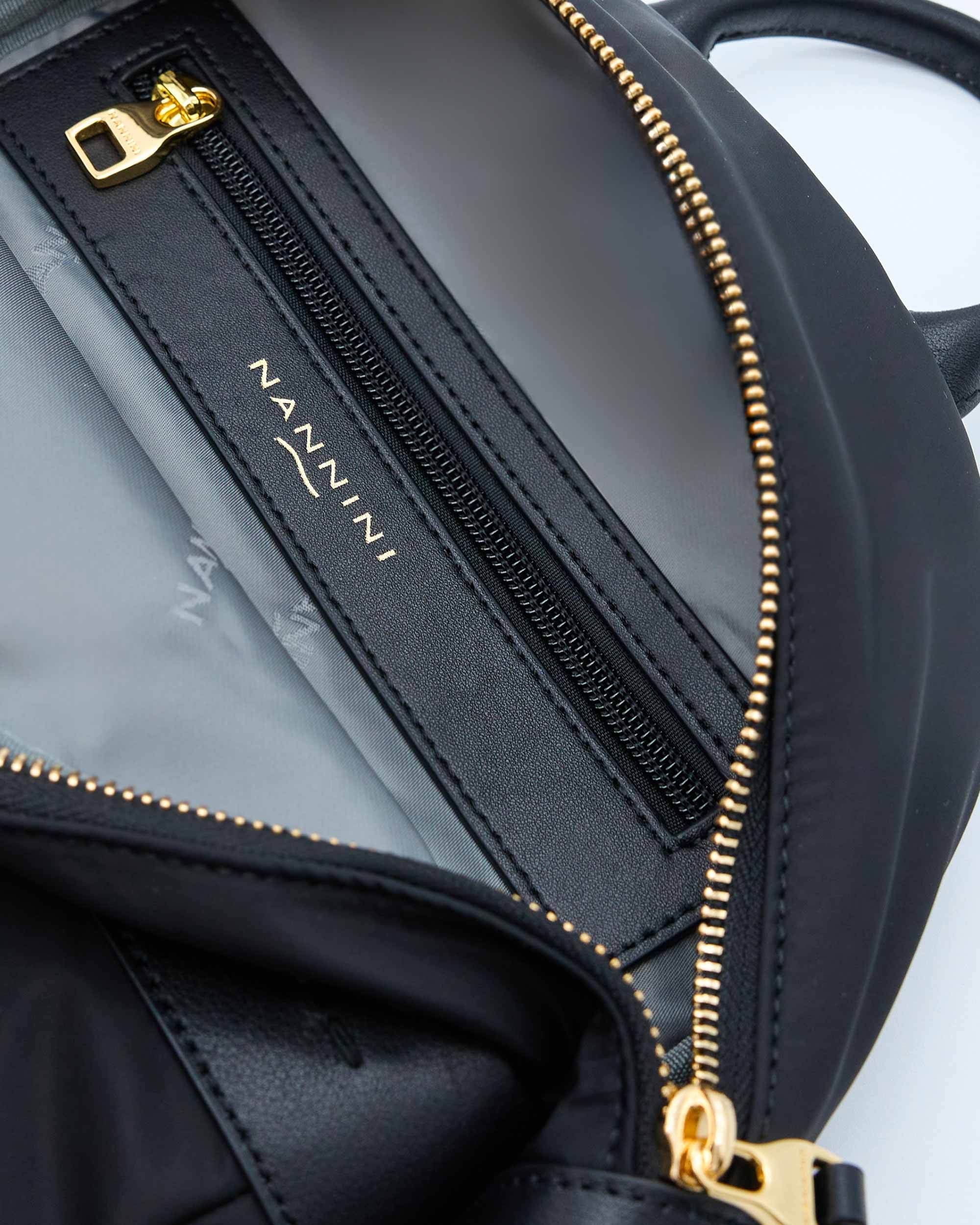 00110_24_6|c4adfa07d6aab946bb9426b7fc023b10