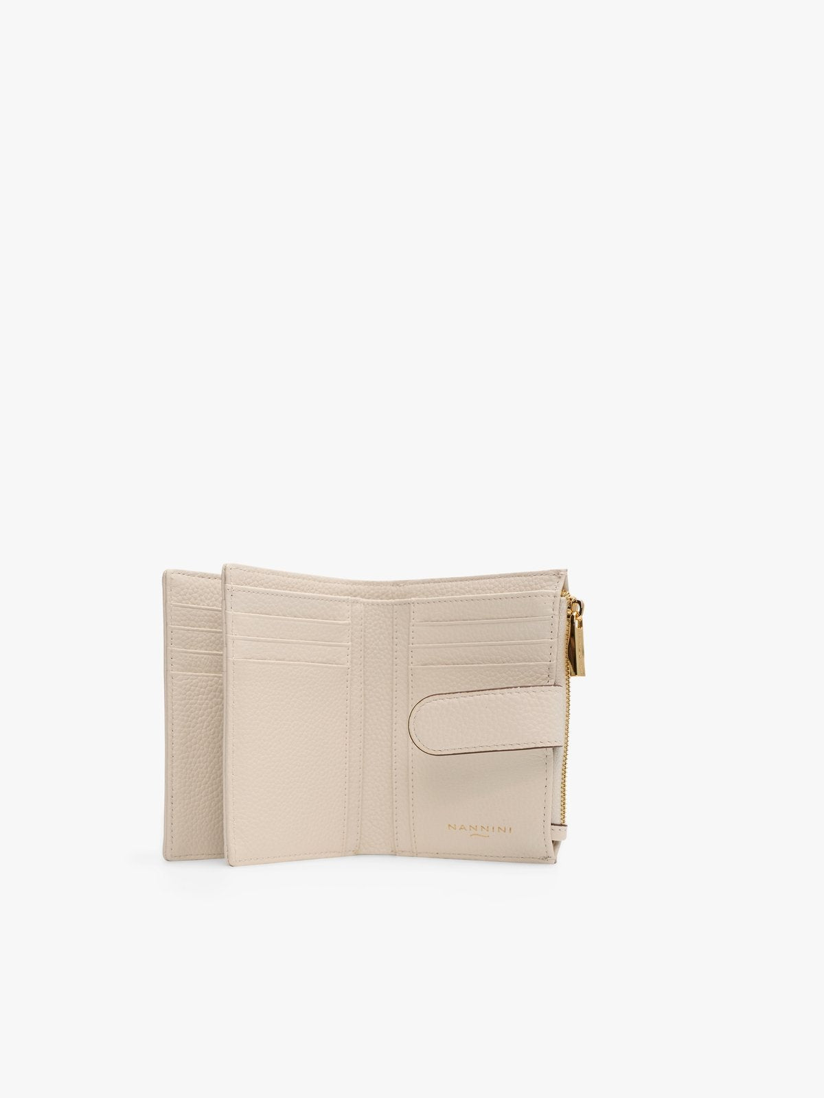 00111_272_3|393e9866e4306db60e6ea7d636440b9b