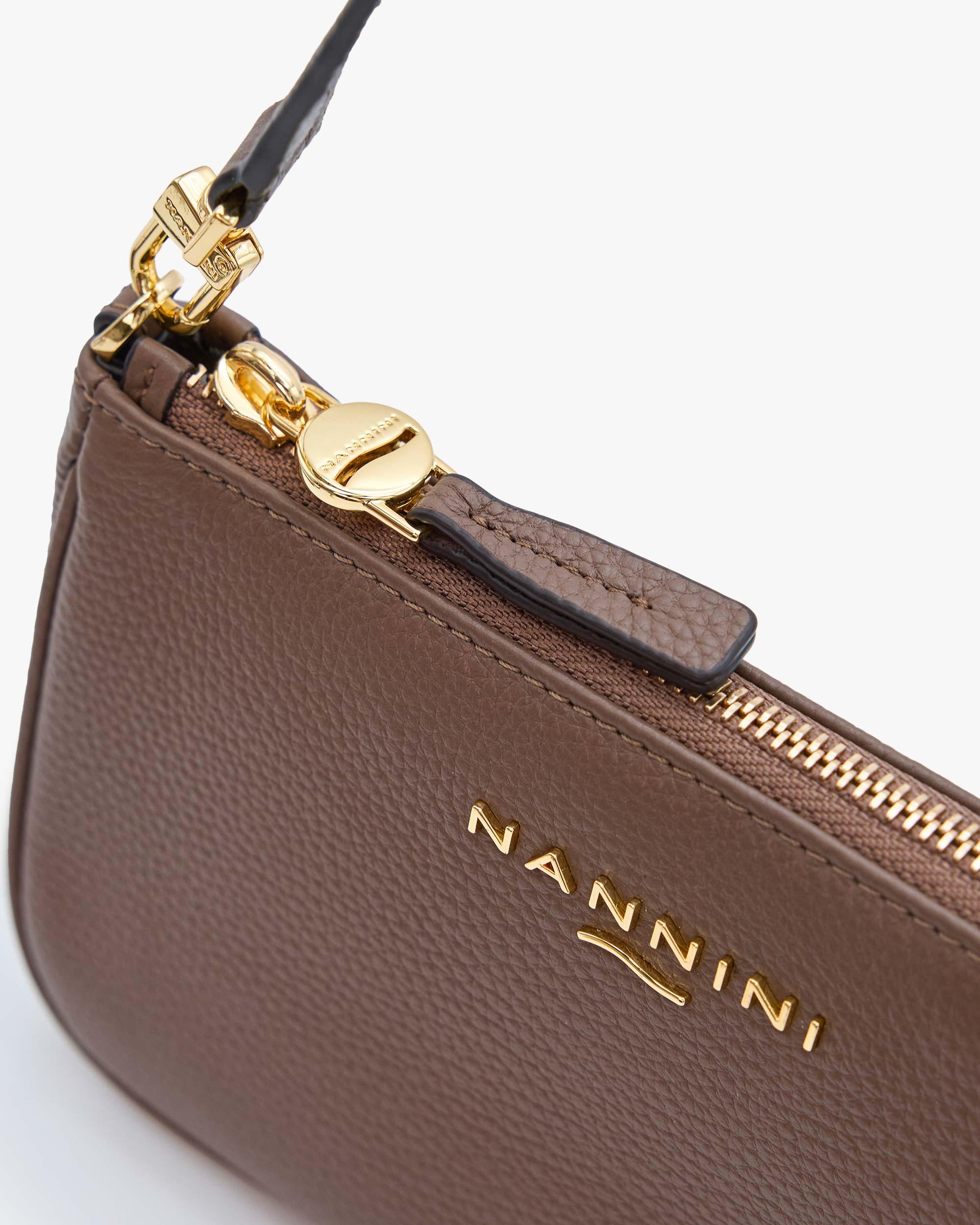 00112_132_4|cfbb570adb9fdfdeef5c52977e305250