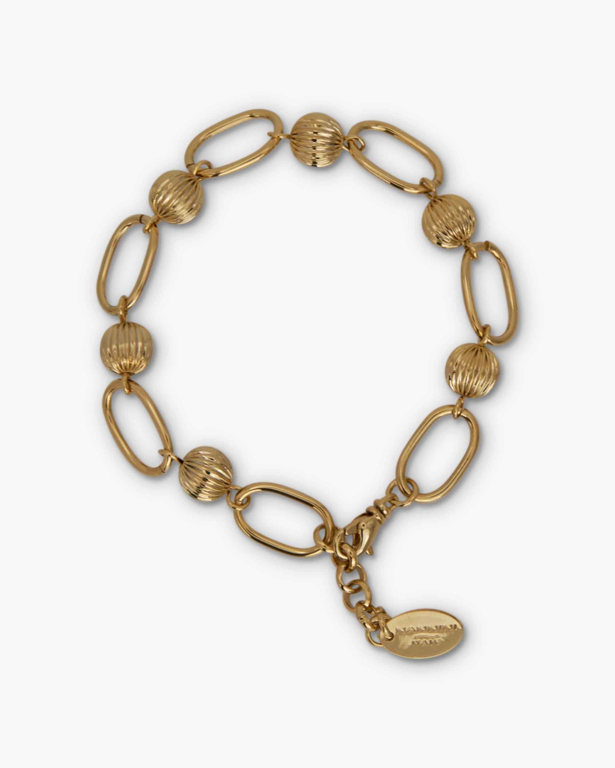 00153_27|328a412ea61d9b72376198a9632d733c