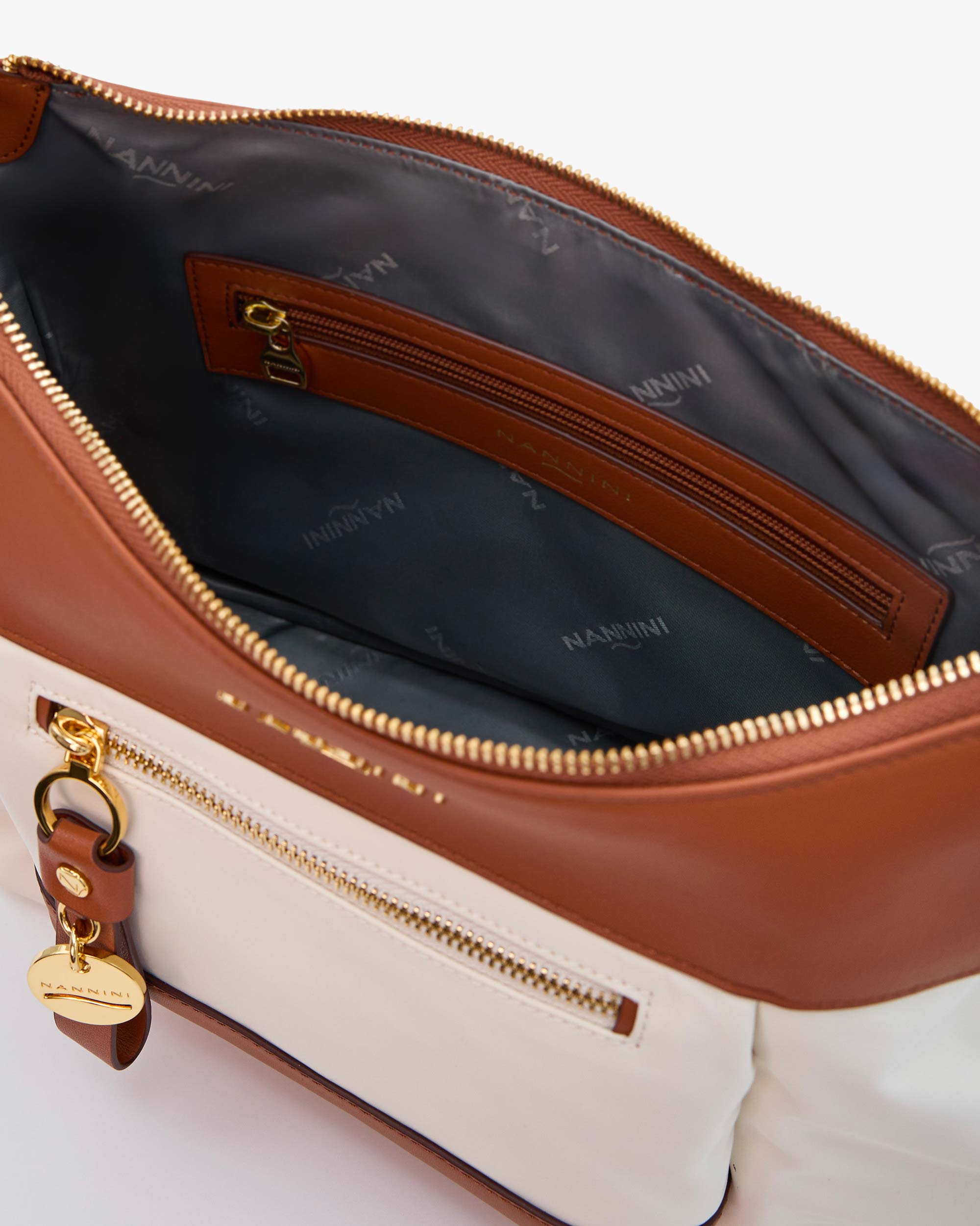 NANNINI borsetta tracolla pelle nera lucida manico catena