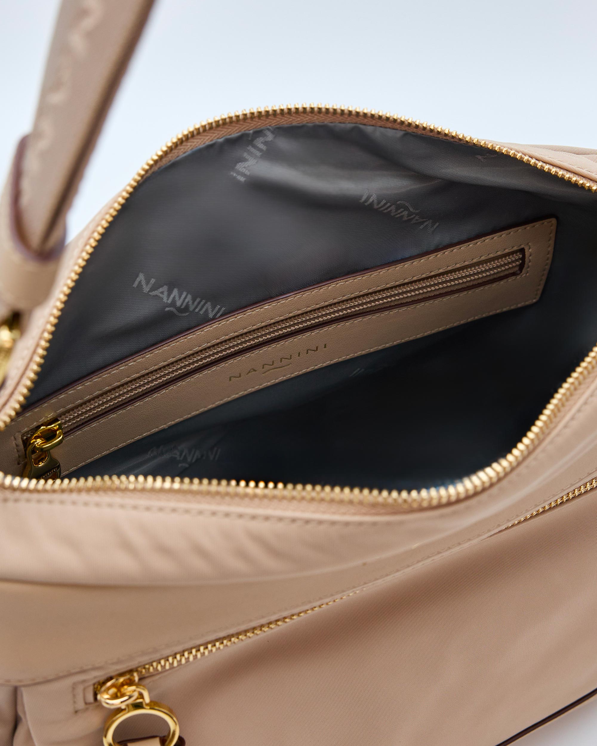 NANNINI borsa spalla donna pelle nero martellata media