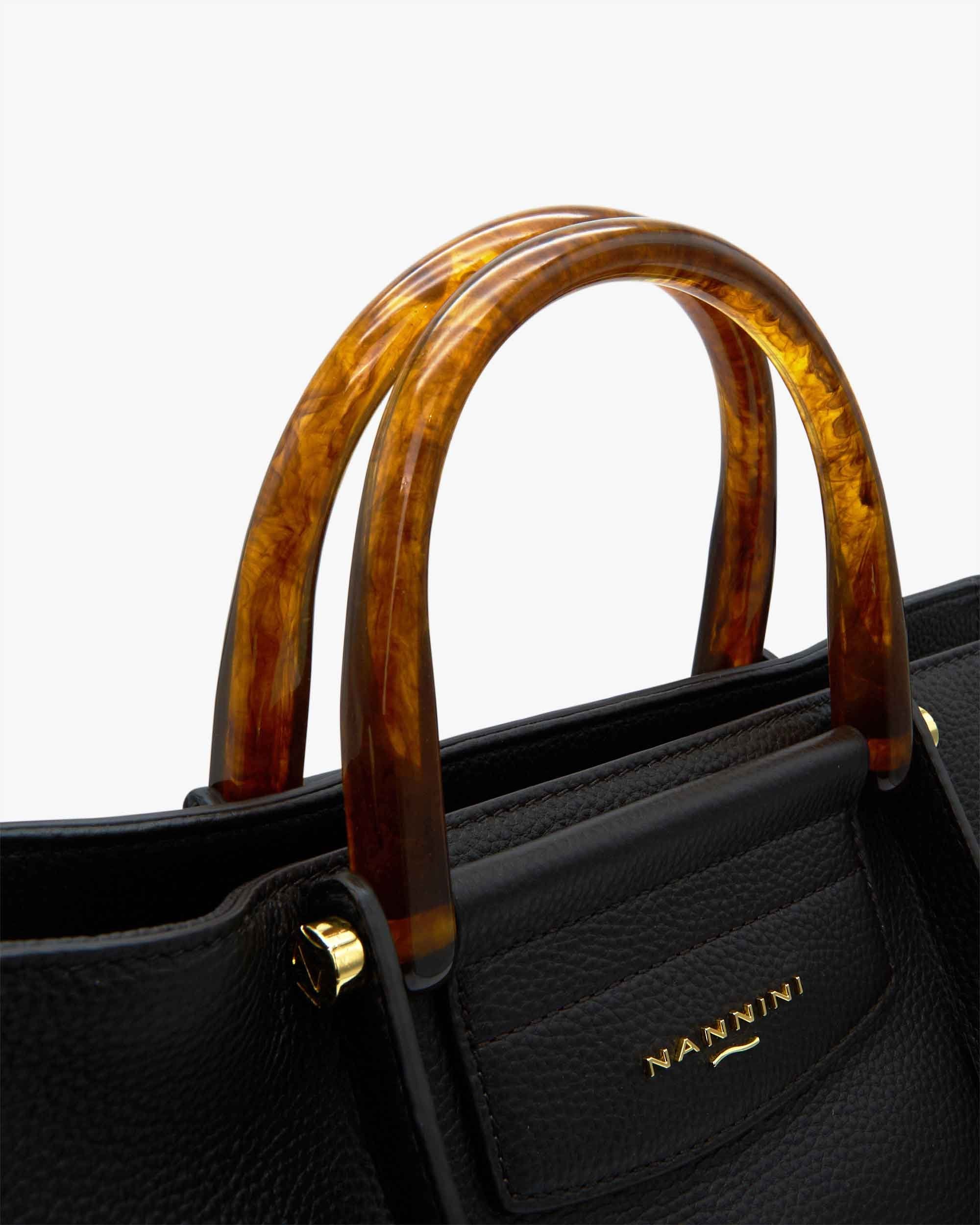 00020_24_4|a072611313f5d40563303f639edb1478