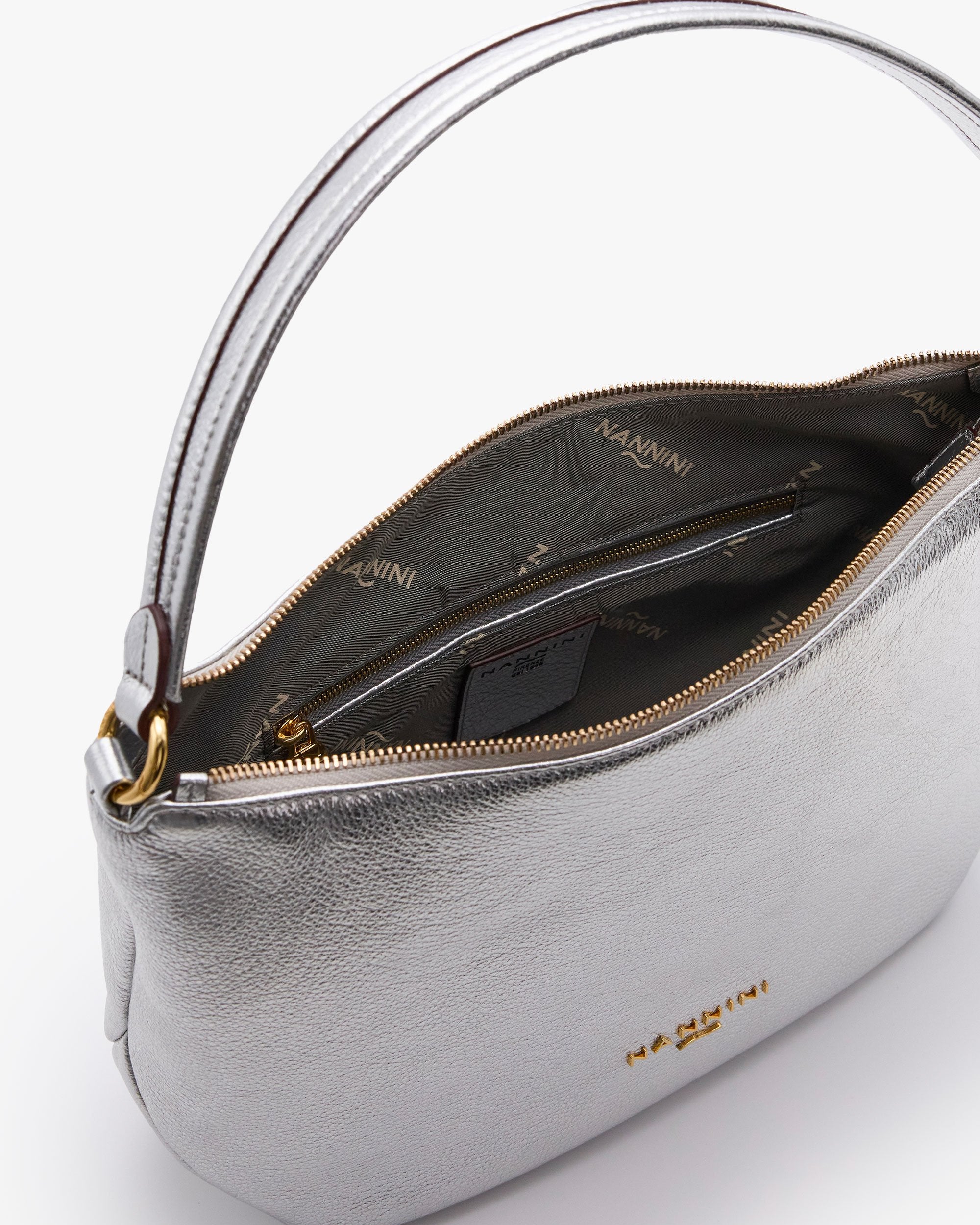 00025_4_5|7ef534fa7ef4b0eae5707cf519897f47