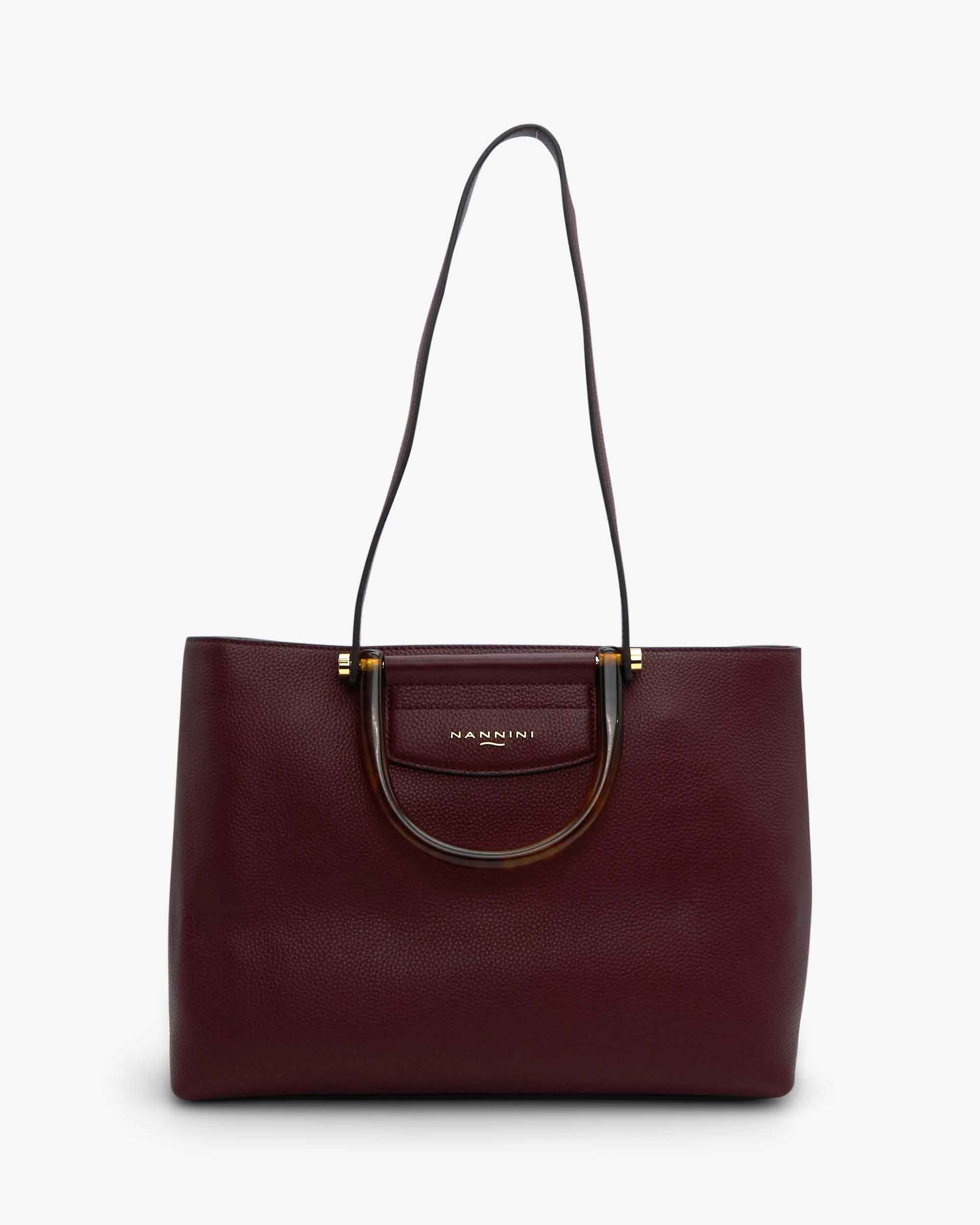 00028_12|d816e1e7a8a07173e5f56da29fb751cf