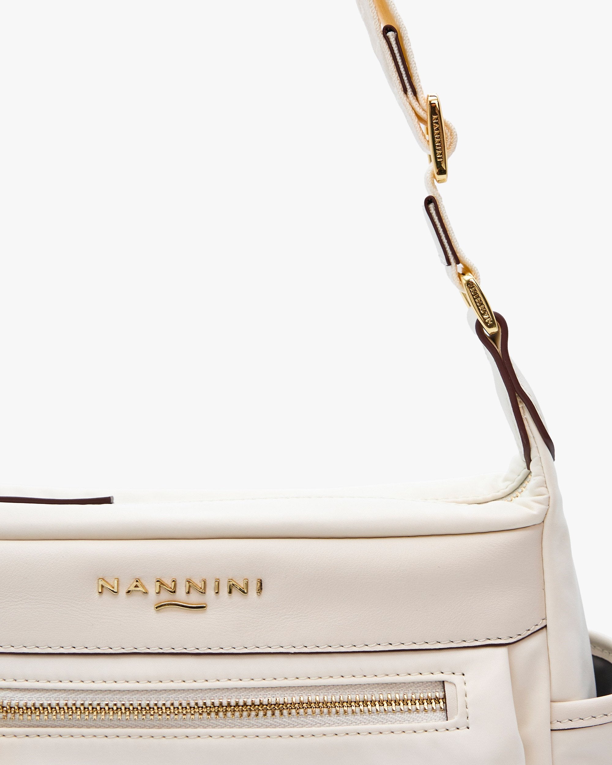 00045_273_4|237dba5b235992b81912ff85588638aa