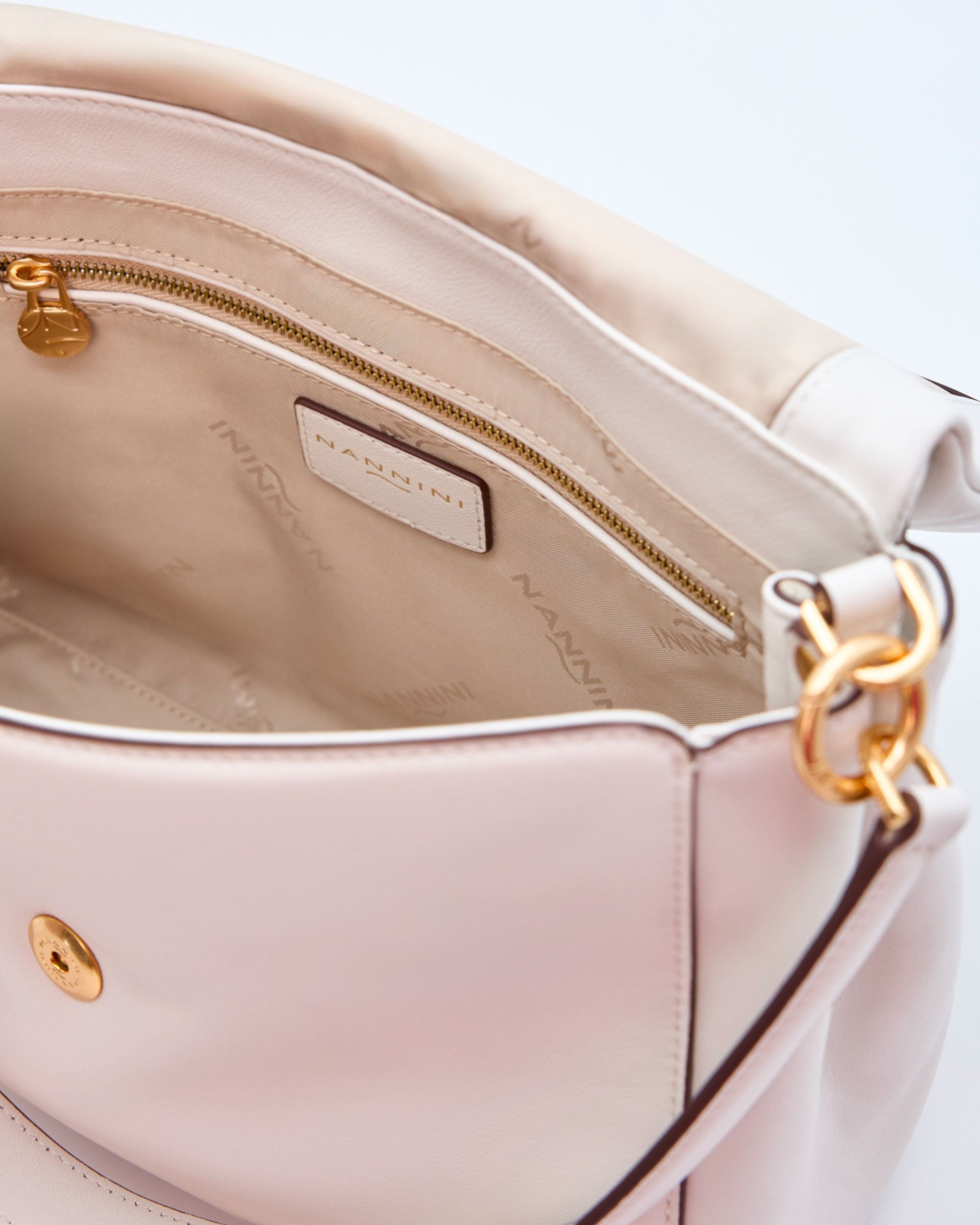 00051_273_5|3c40ed20ec453476e1111a6d84f19be4