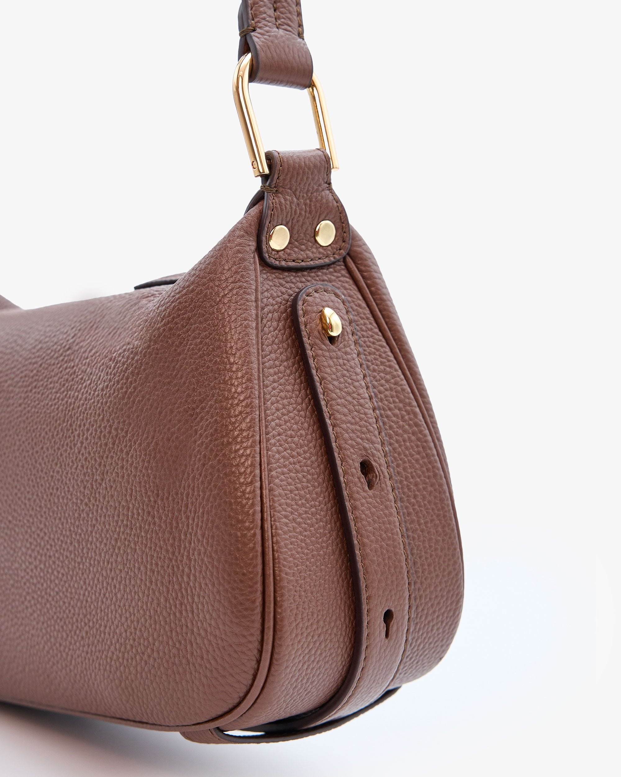 00059_99_5|9c9352f7d01b36149ff93e69aa138d03