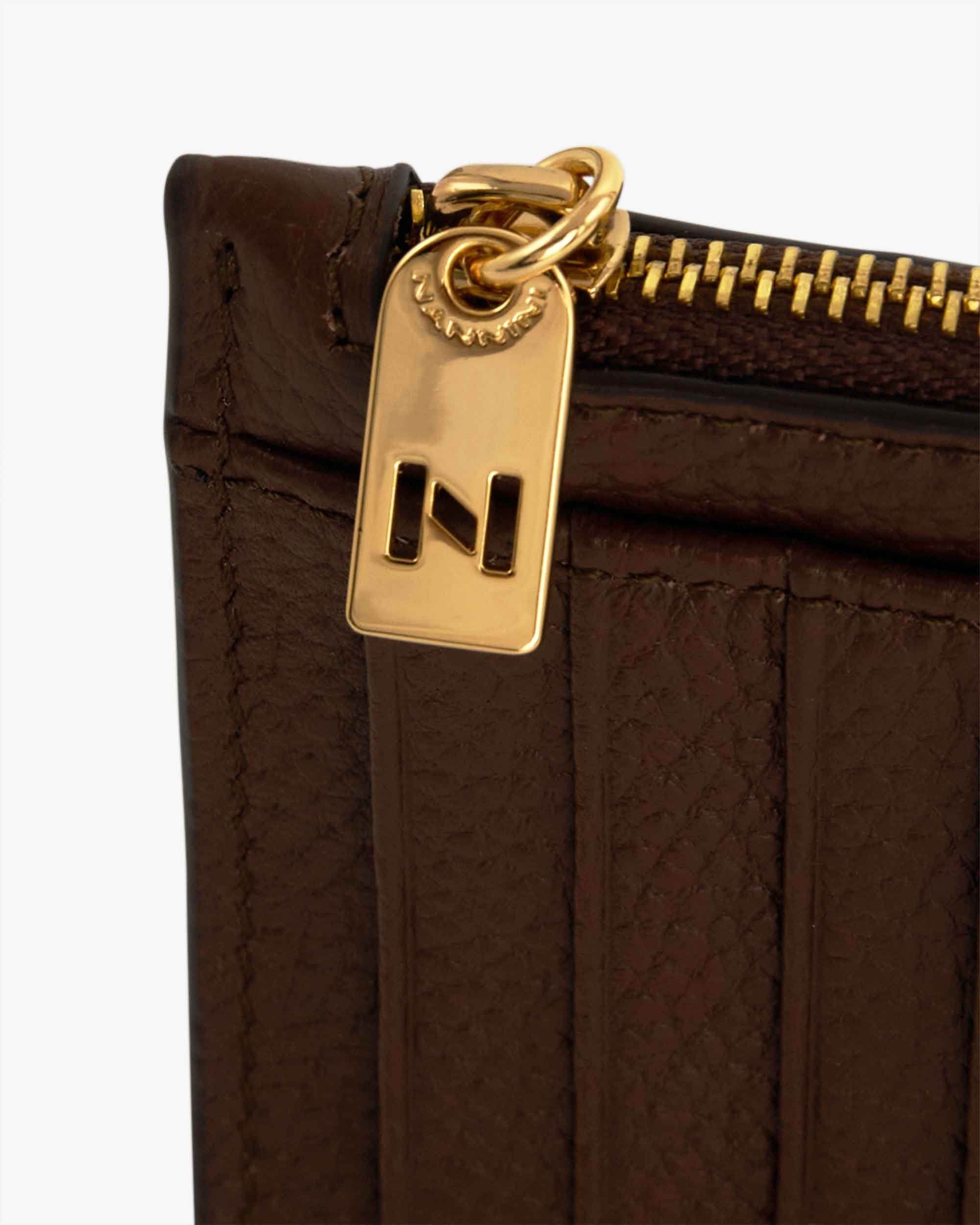 00071_99_3|67067e37536cb3047ac427804f444835