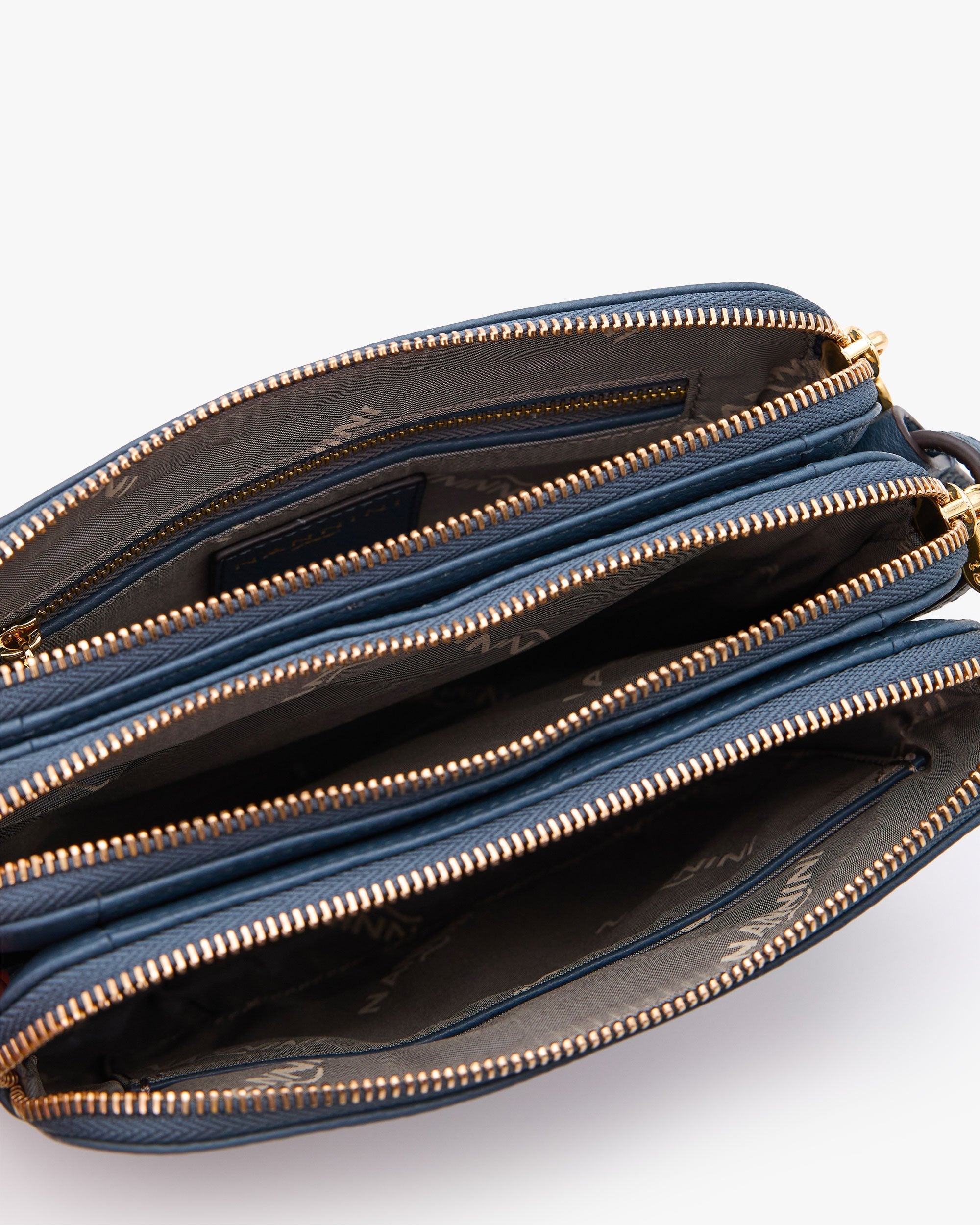 00103_21_3|1a784f183ad8d5baa226f95590099ae2