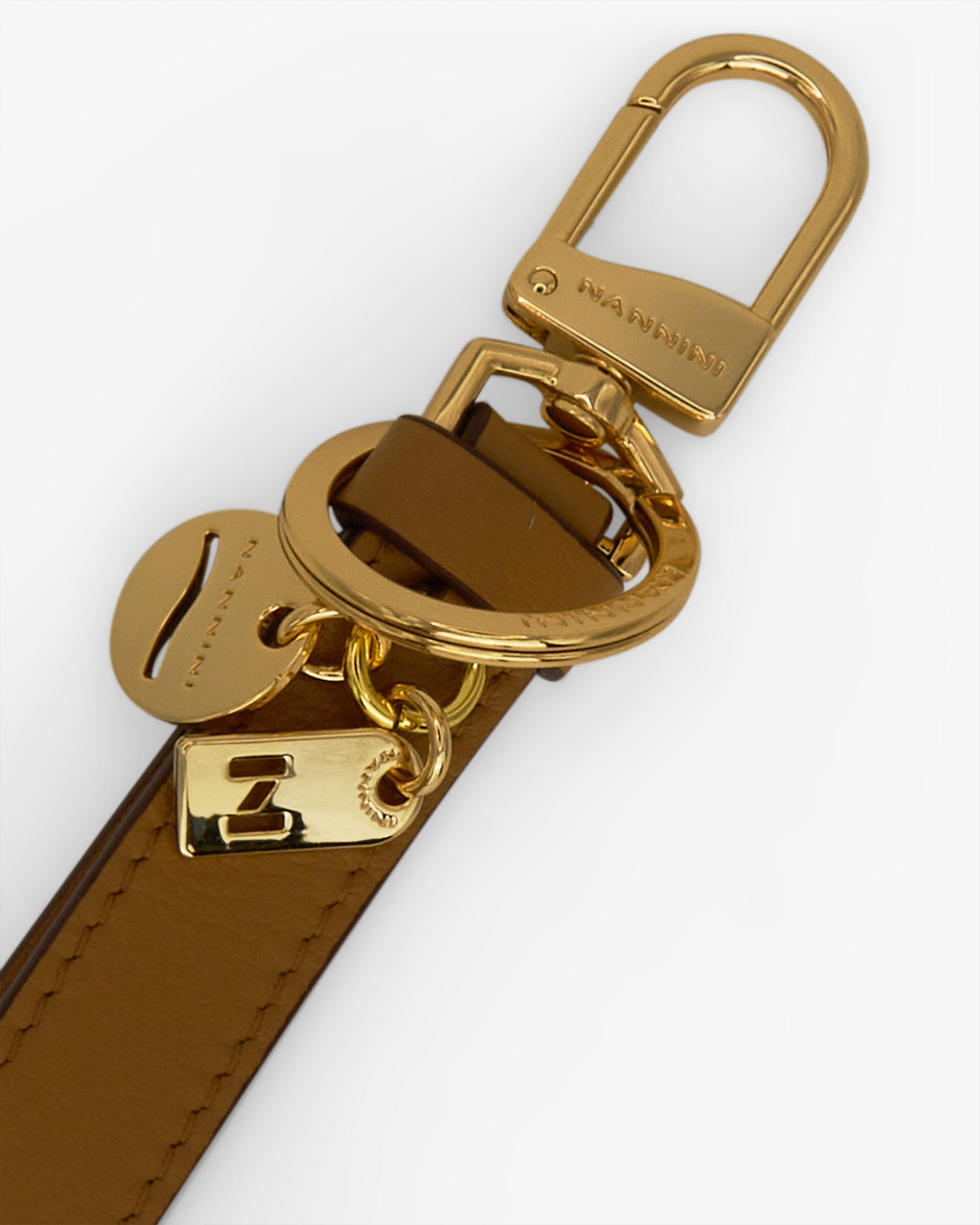 00113_141_2|b198ddc2b91f048a0c98c46130da344d