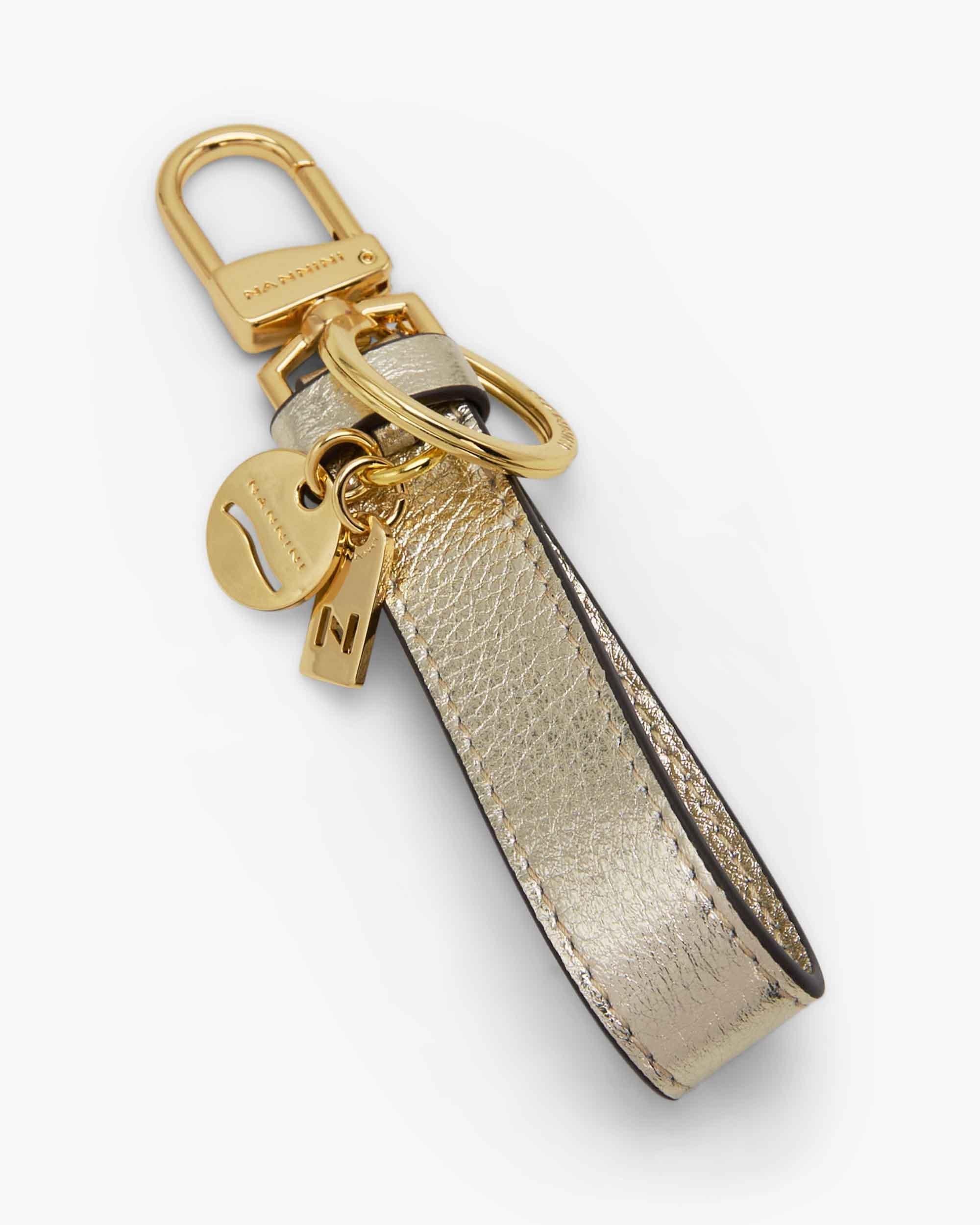 00113_27_2|05f9ae3a9fc042df58d06e5367c96b08