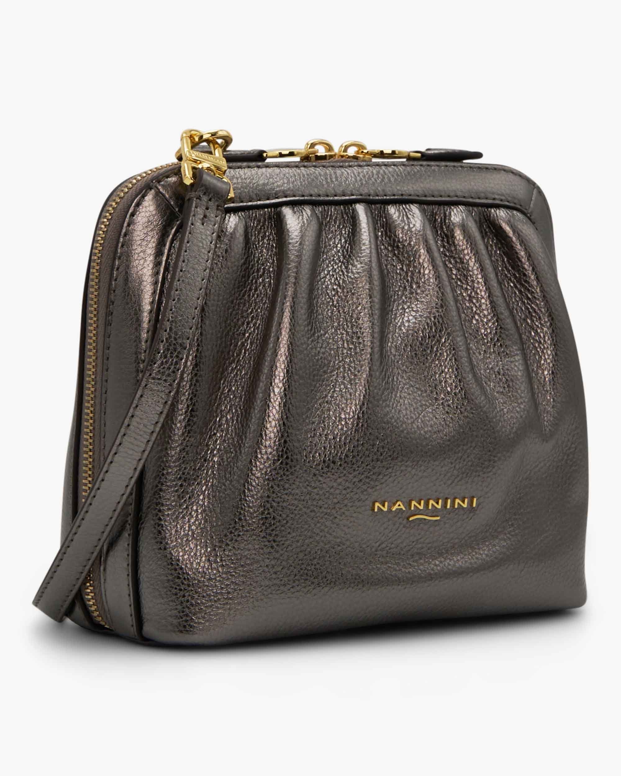 00114_130_2|6ebd860f3d1bd64cb9f0ac5f4baa054d