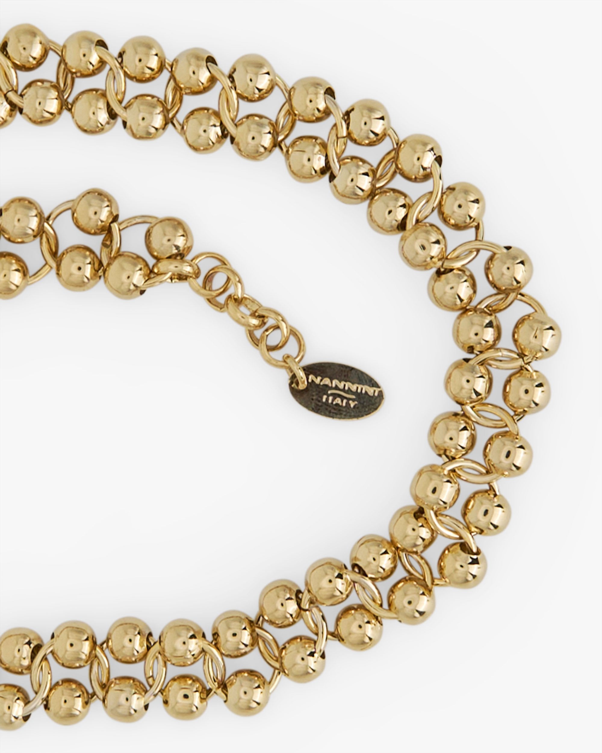 00154_27_2|a4e50e46663b311f09770ea479ded467