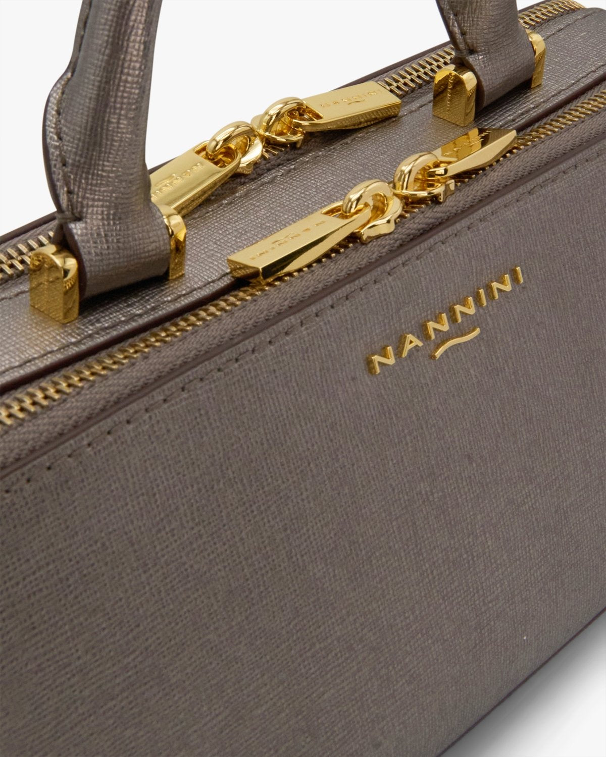 00165_130_4|790e1d4edeccb37a3917ae3d5d3ee31a