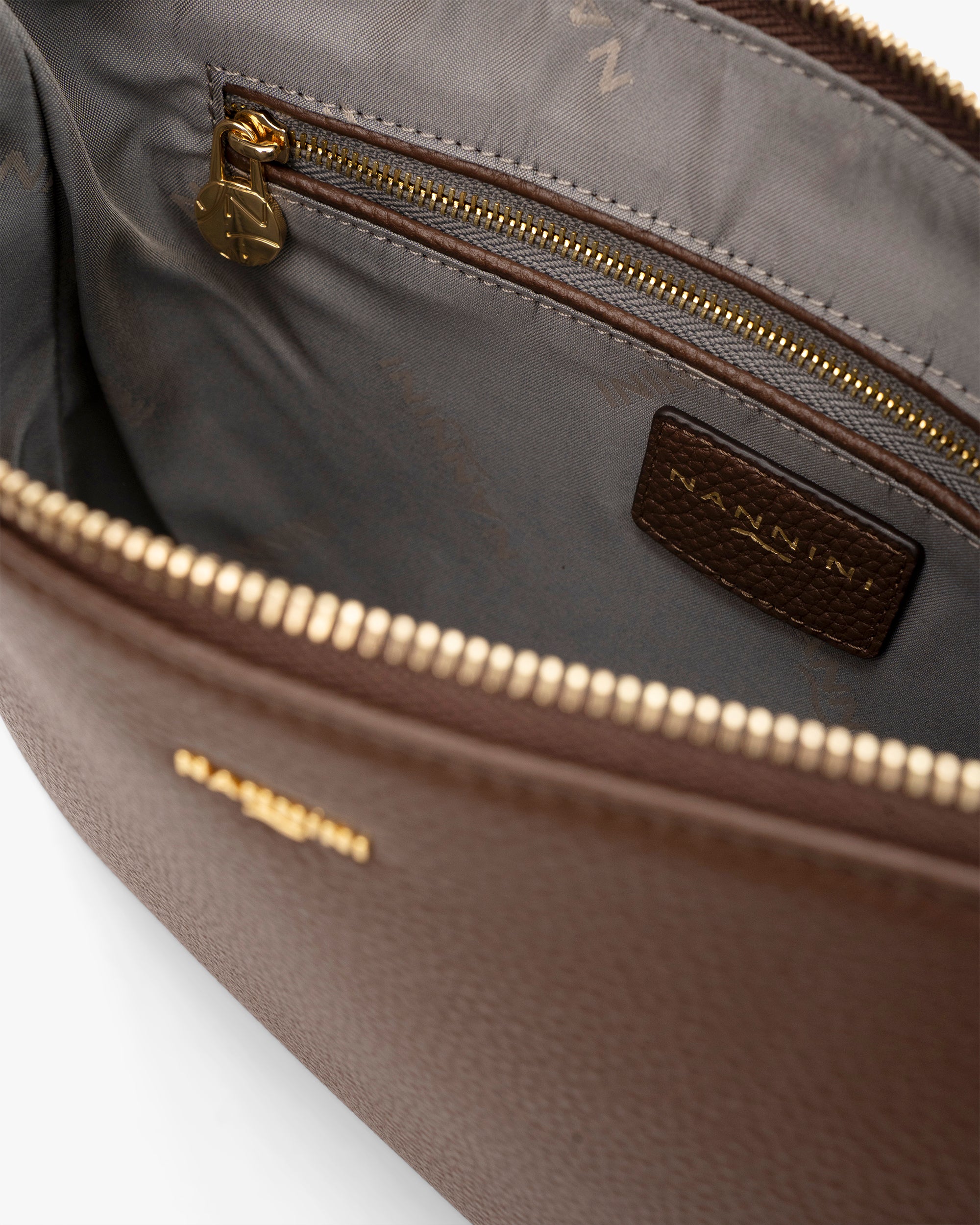 NANNINI VESNA GRANDE 18606 (photo anomaly: black)