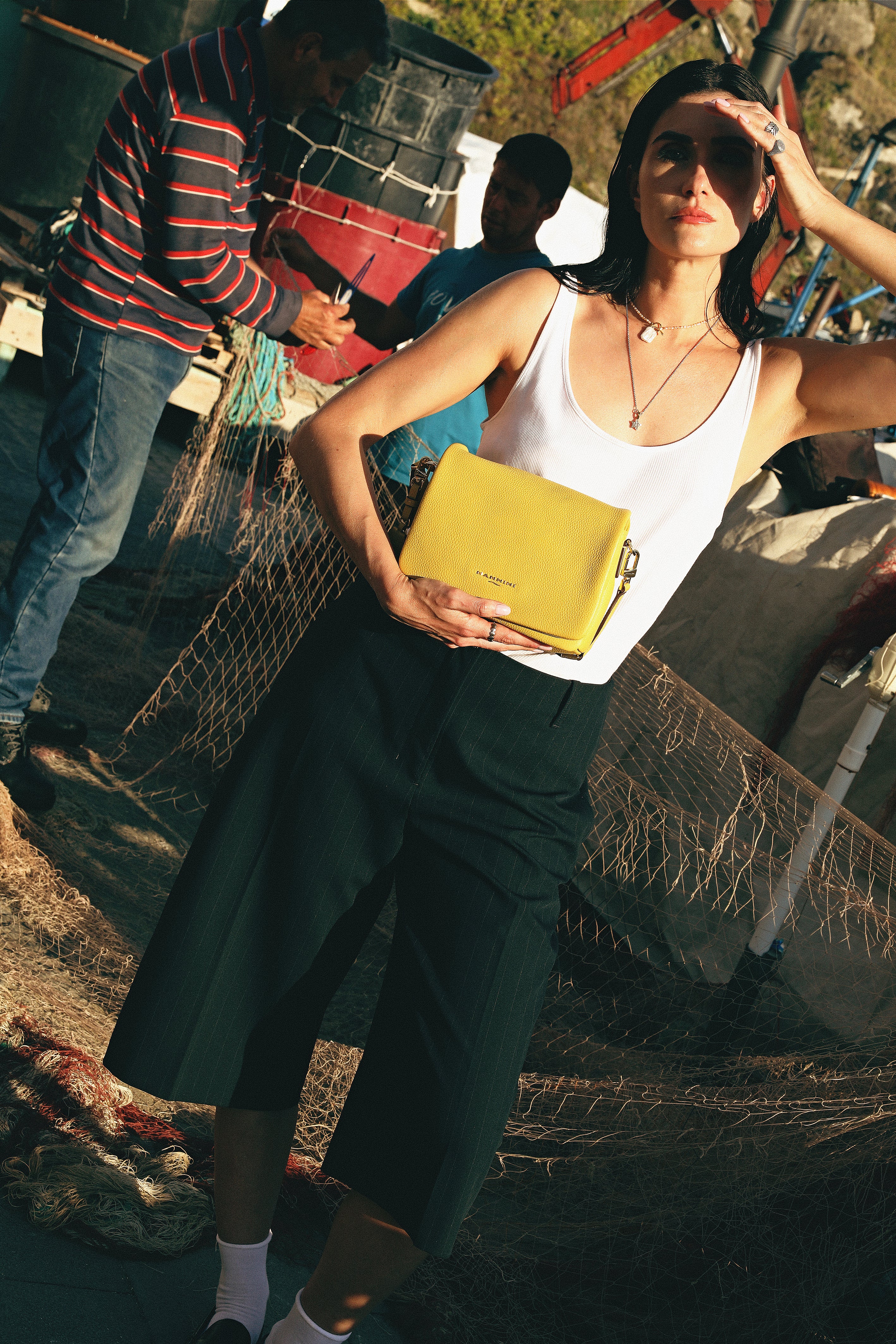 NANNINI borsa secchiello pelle martellata verde scuro donna casual